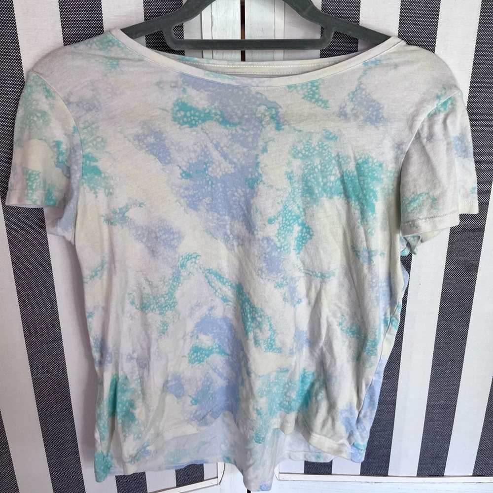 BUNDLE of 3 Old Navy Girl’s shirts - XXL (18)